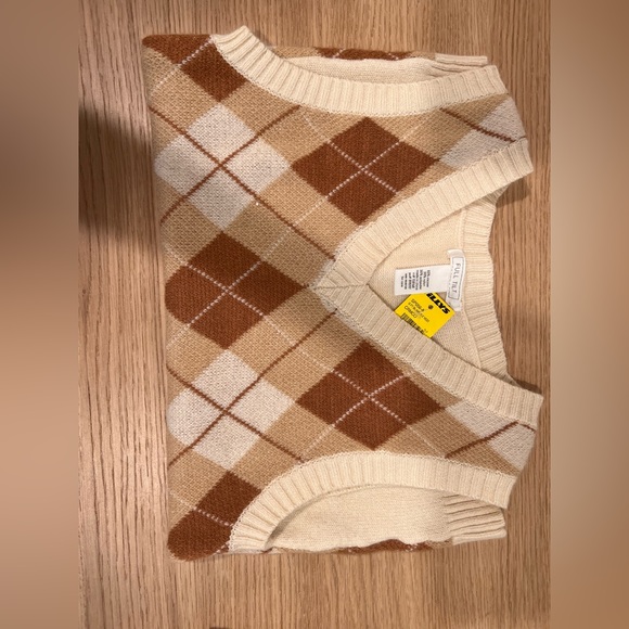 Tilly’s Knit Sweater Vest with tags - Picture 2 of 4